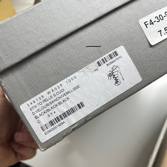 Alexander mcQeen heels new in box - Picture 6 of 8